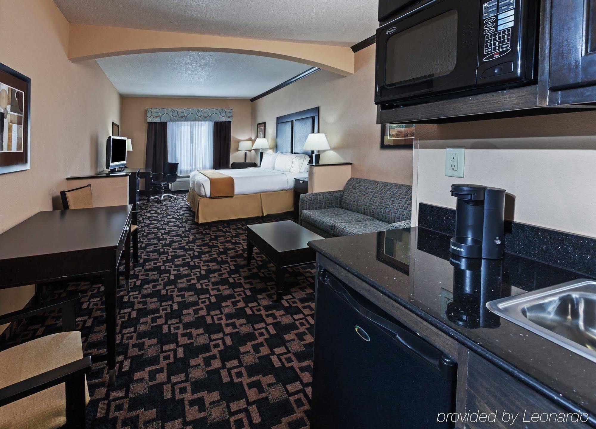 Holiday Inn Express Glen Rose By Ihg Екстериор снимка